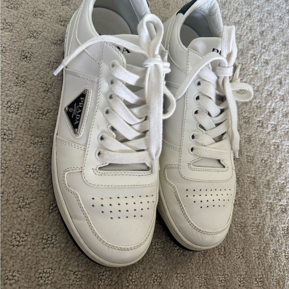 Prada downtown leather sneaker - Picture 3 of 7
